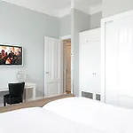 Apartman Park Royal 82 *