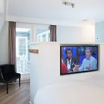 Apartment Park Royal 82 *