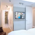 Apartment Park Royal 82