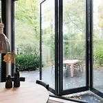 Park Royal 82 Apartman