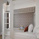 Park Royal 82 Apartman *