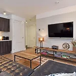 Apartment Park Royal 82 *