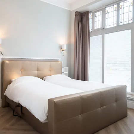 Appartement Park Royal 82 *