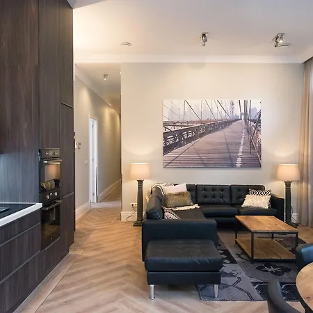 Park Central Royal 82 Гаага