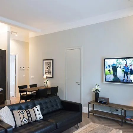 Park Central Royal 82 Гаага