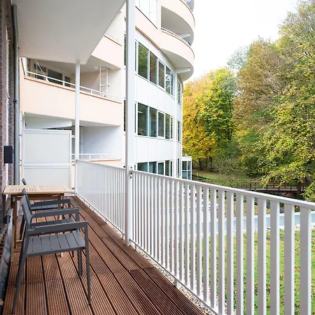 Park Central Royal 82 Гаага