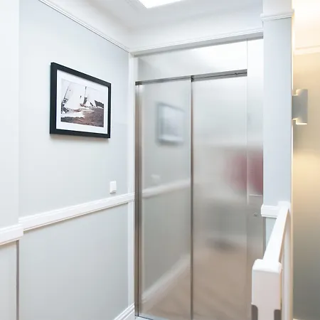 Park Central Royal 82 Апартаменты *