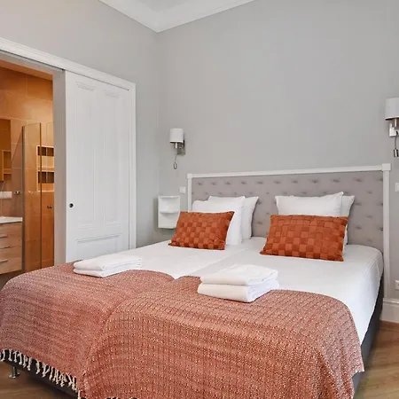Apartment Park Royal 82