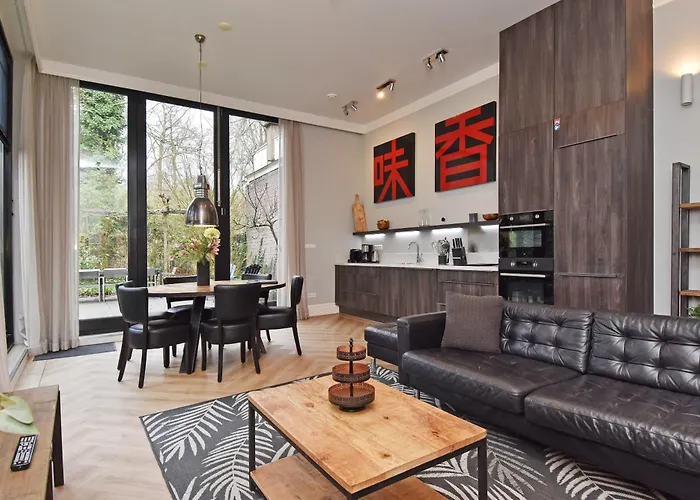 Apartment Park Royal 82