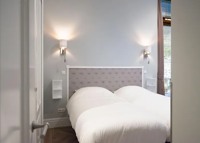 Park Royal 82 Apartman *