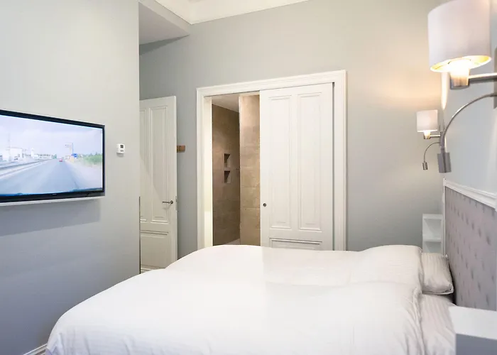 Apartman Park Royal 82 *