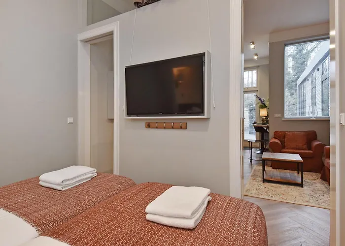 Park Royal 82 Apartman Hága